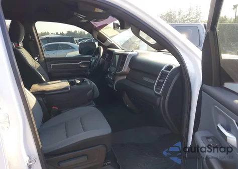 2023 Ram 1500 Big Horn 4X4 5'7 Box z USA, uszkodzony, nr VIN 1C6RRFFG7PN530846